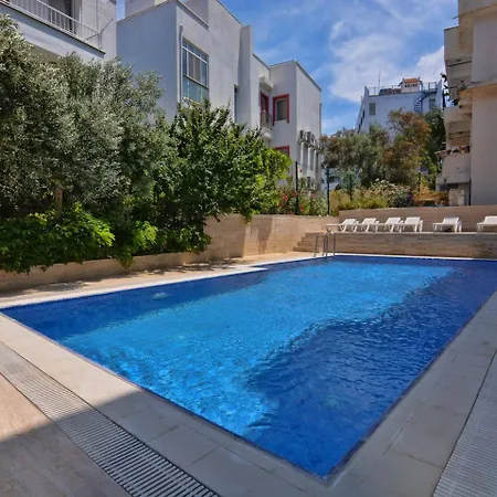 Airport Hotel Hotell Gulluk